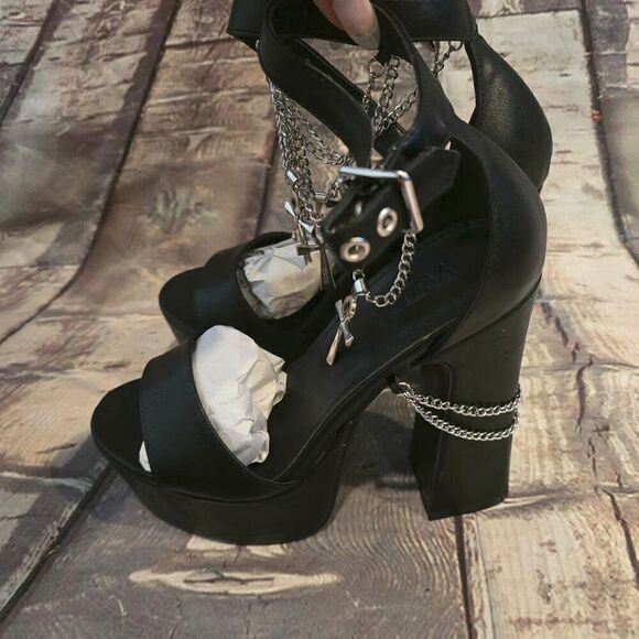 Widow Goth, Emo, Black Faux Leather Akhn Jewlery Platform Sandals Size 8 - Picture 3 of 6